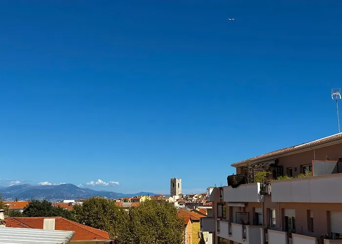 Center - For 2 People * Antibes